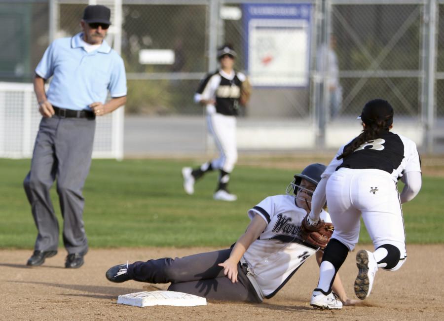 Danielle Bonsky steals second base to be ruled out. El Camino won 13-7 against Rio Hondo on Tuesday keeping their 5-0 wins. Photo credit: Amira Petrus
