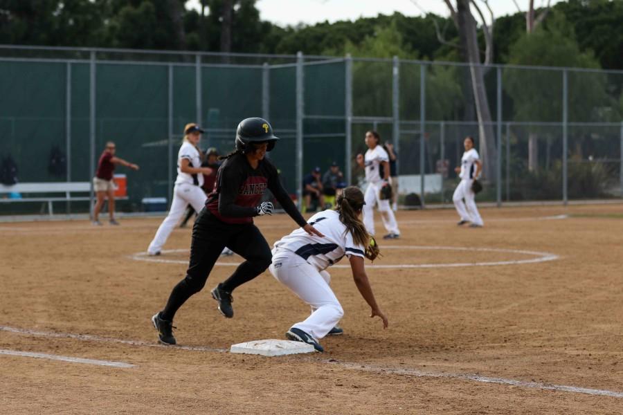 Softball+team+still+second+in+the+conference+after+win+over+Pasadena