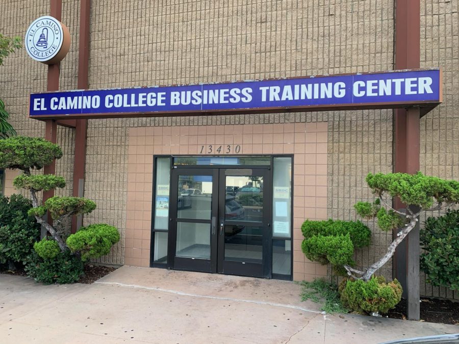 The El Camino College Business Training Center sits on Hawthorne Boulevard Wednesday, Sept. 25. The Business Training Center is home to the Small Business Development Center, a business program. Fernando Haro/The Union