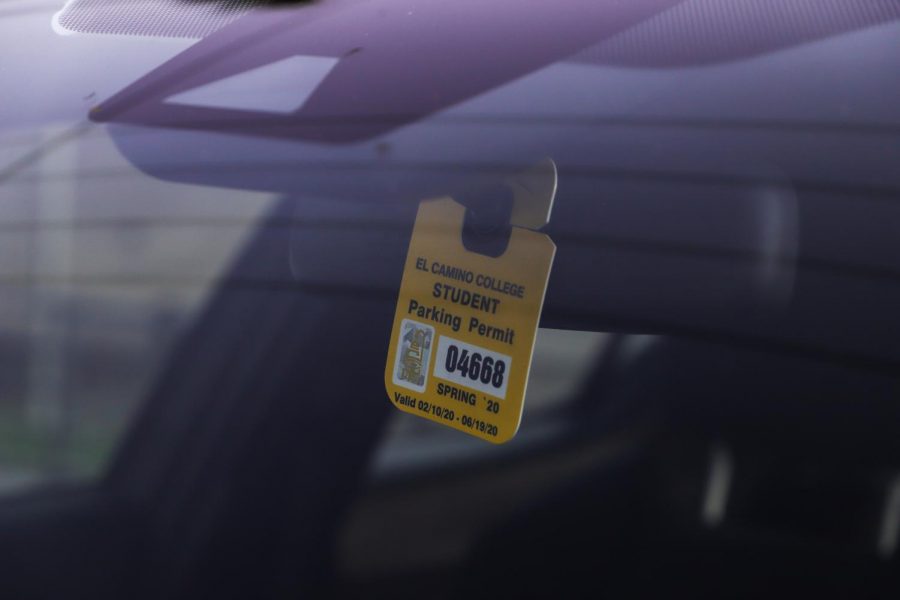 An El Camino College parking pass for the spring semester hangs on the rearview mirror of a car on Thursday, April. 30
Officials are still deciding how to proceed with parking permit refunds following the closure of the campus less than halfway through the semester. Rosemary Montalvo/The Union