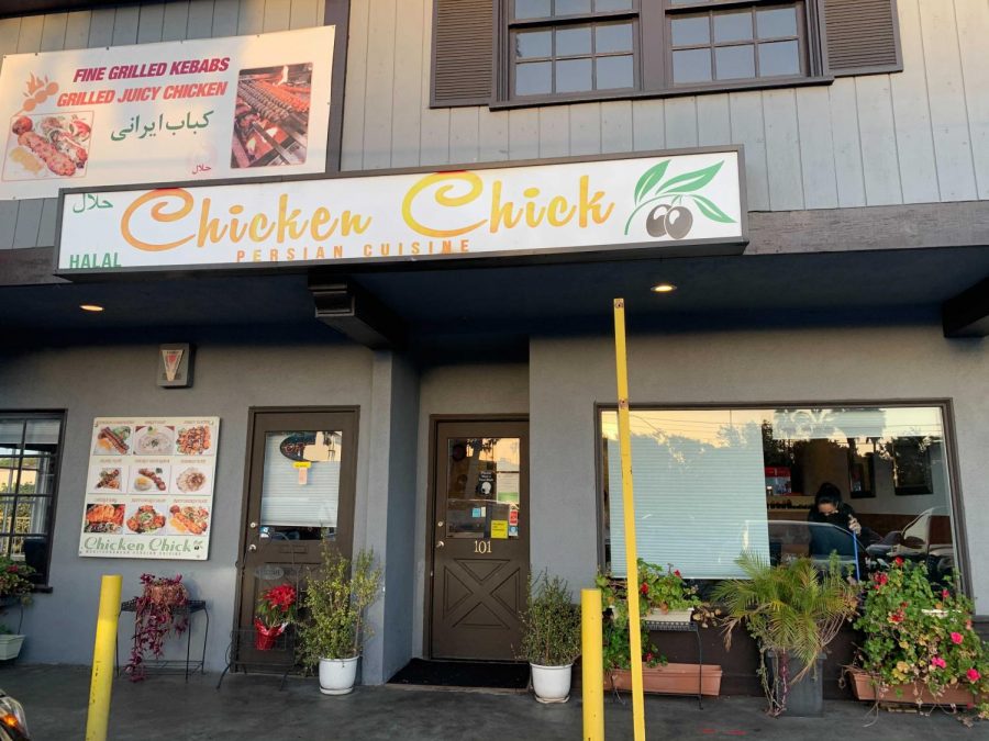 Chicken+Chick+is+a+Persian+restaurant+which+got+a+lot+of+student+clientele.+Because+of+the+pandemic%2C+this+establishment+has+seen+fewer+customers+but+maintains+loyal+support+from+those+who+continue+to+eat+there.+%28Photo+by+Yewande+Olugbodi%2F+Warrior+Life%29