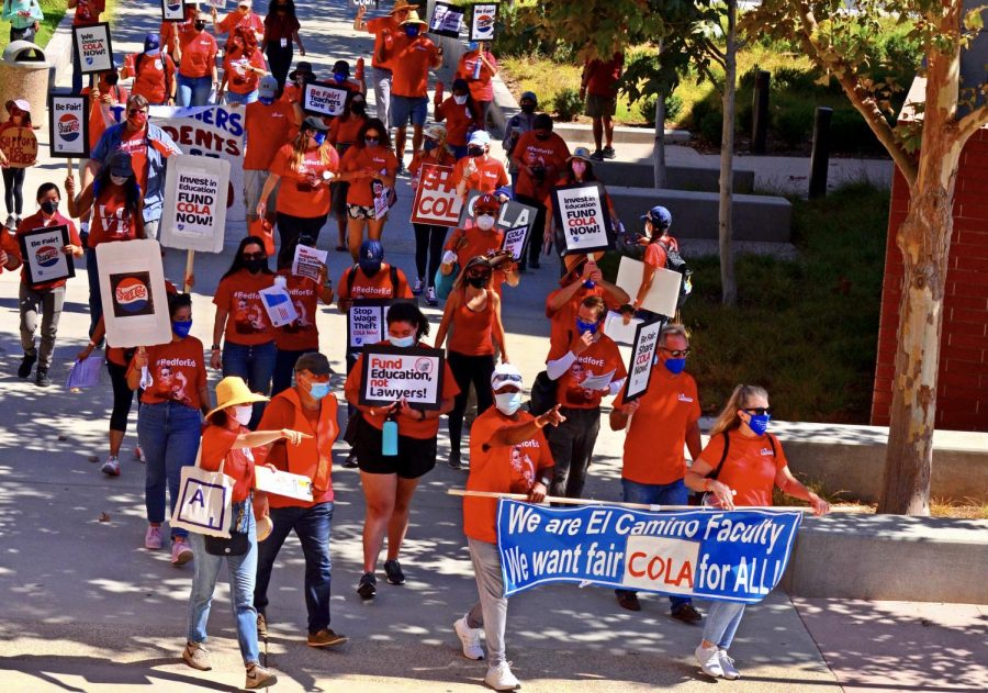 The El Camino College Federation of Teachers March across the ECC campus in an effort to raise awareness through their “educational campaign” about the ongoing Cost of Living Adjustment dispute (COLA) on Thursday, Sept. 30, 2021. Chants like “What do we want? COLA!” and “When do we want it? Now” could be heard from the crowd of union demonstrators holding signs. Photo by Jose Tobar/The Union Photo credit: Jose Tobar