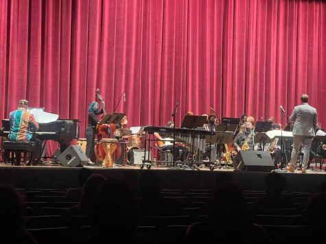 David Moyer, the Jazz Bands instructor, led the band to an exciting performance in the Marsee Auditorium on May 25. Each member of the band wore suits and they played in smooth and melodic Jazz styles.