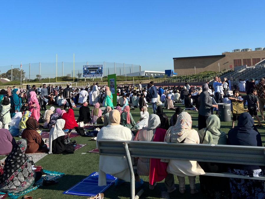 Around 5,000 Muslims from the South Bay and Los Angeles area celebrate one of the biggest holidays, Eid al-Fitr, at  Murdock Stadium on Friday, April 21. Benches for elders and people with disabilities were provided in the mens and womens sections during the prayer and sermon. (Nindiya Maheswari | The Union)