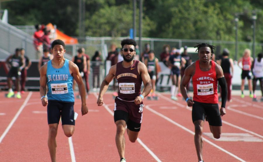 Sophomore Xerxes Reamer (left) places fourth in men’s 100-meter in 10.85. Reamer also competed in a 4x400-meter relay with teammates Yuto Tamada, Anthony Taylor, and Lincoln Marschall, winning their heat at Mt. San Antonio College on April 8. (Nindiya Maheswari | The Union) Photo credit: Nindiya A Maheswari Putri