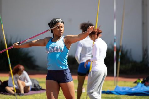 Track and Field Thrower Naomi Walker prepares to throw a javelin across the field during the Vaquero Classic event hosted at El Camino College on April 7. (Khoury Williams | The Union)