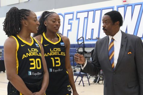 CBS Los Angeles sports anchor Jim Hill speaks to sisters NNeka and China Ogwumike of the LA Sparks on media day at the El Camino College gymnasium on Thursday, May 4. (Greg Fontanilla | The Union)