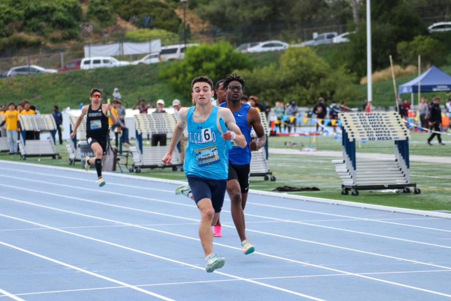 Lincoln Marschall anchors the 400-meter relay team during SoCal Prelims on Friday, May 5 at San Diego Mesa College (Andres Armenta | The Mesa Press)