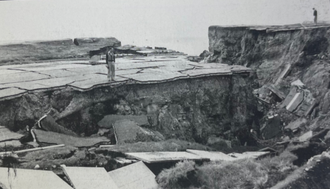 By 1950, the full impact of the Point Fermin could be seen. The street cuts off dramatically on the right where a huge chasm opened up slowly over the course of twenty years, eventually dropping more than 50 feet. The same abrupt end to the street can be seen at the Sunken City today. Photo courtesy City of Los Angeles Public Library, San Pedro branch, archives, Point Fermin Slide