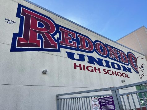 Redondo Union High School, One Sea Hawk Way, in Redondo Beach, is pictured on Nov. 13, 2022. (Kim McGill | Warrior Life)