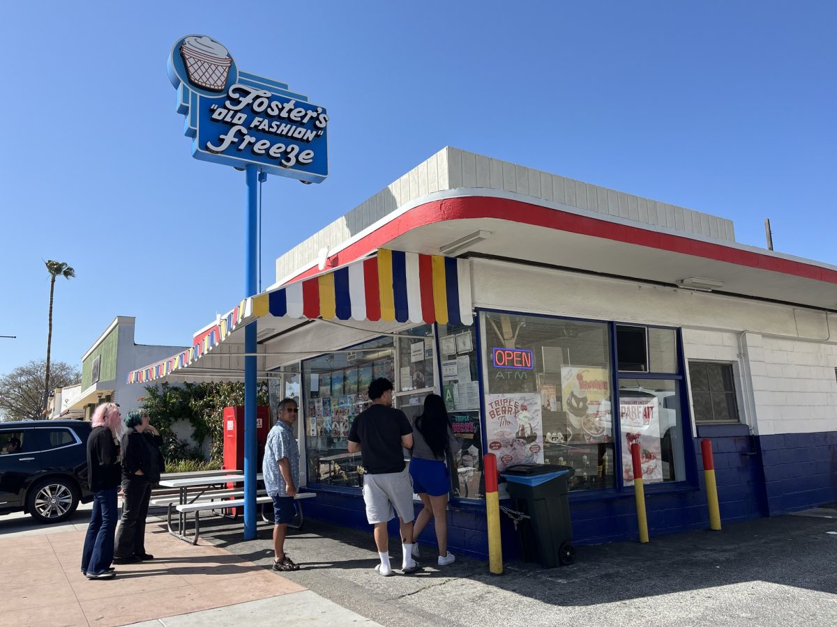 Fosters Freeze in Torrance offers a variety of ice cream flavors including a hot fudge sundae, a vanilla ice cream topped with whipped cream, nuts, drizzles of chocolate and a maraschino cherry. (Raphael Richardson | The Union)
