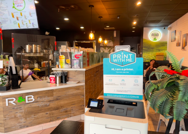 At the entrance of R&B Tea House, patrons are met with a counter where there is an available printer and an IPad where they can place their own orders or walk up to the counter and order there.