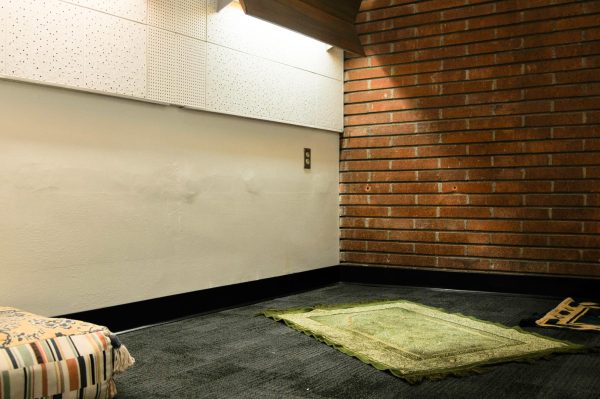 The Meditation and Interfaith Prayer Room is located in the West Reading Room of the Schauerman Library at El Camino College. Once an empty space, library staff over time decided to transform the space into a prayer and meditation room, after several Muslim students inquired about a place to pray. (Argentina Talley l The Union)