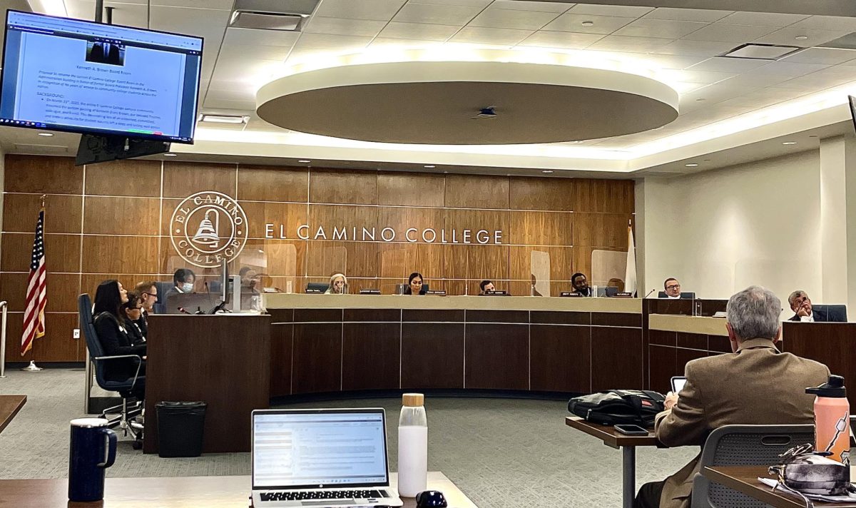 El Camino College Board of Trustees meeting on Nov. 18, held in the Administration Building. (Camila Jimenez | The Union)