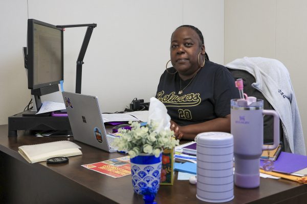 El Camino College Student Success Coordinator Sharonda Barksdale in her new office space located in the ECC Commons, on Tuesday, Sep. 2, 2025. Barksdale and her staff started their move into the ECC Commons late July, and opened to the public Monday, Aug. 4. (Oriana de Quay | The Union)