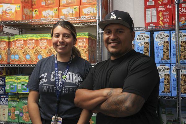 (L-R) El Camino College Student Service Specialist, Jocelyn Rivera and student worker for the pantry Christian Bustillo, close up the Warrior Pantry on Tuesday Sep. 2 in the ECC Commons. Since the summer Semester, the hours have changed slightly from 11 a.m. - 4 p.m. on Tuesdays, yet the hours remain the same for Wednesday and Thursday starting from 10 a.m. - 3 p.m. (Oriana de Quay | The Union)