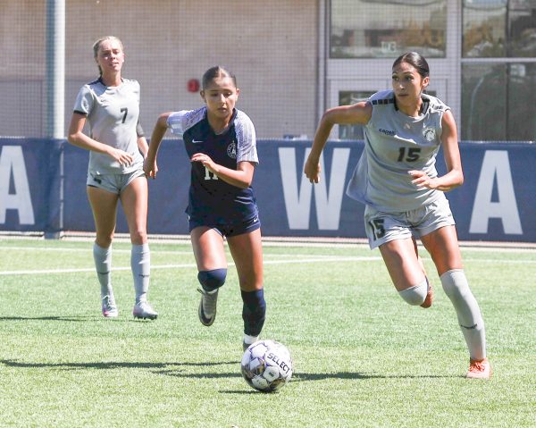 El Camino College Warriors' forward Citlali Sarahi Sanchez makes a run for the ball during a women's soccer match against Norco College on Wednesday, Sep. 3. Despite numerous attempts during the second half to make another goal, the Warriors would go on to tie with the Mustangs 1-1.