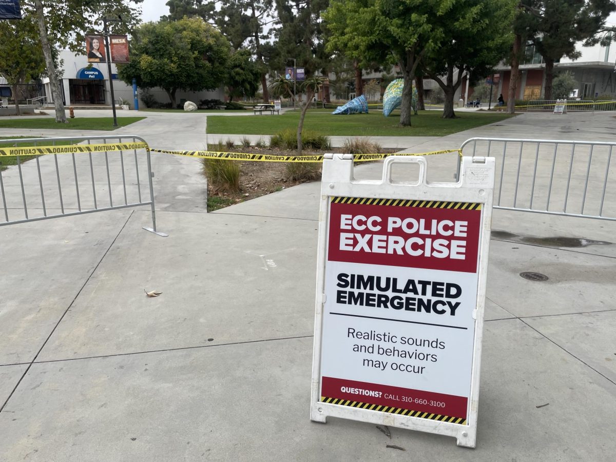 A sign near the old Arts Building warns students "realistic sounds and behaviors" may occur during an active shooter drill Thursday, Sept. 25. The drill is a multi-agency exercise aimed at training first responders in the event of an active shooter situation. (Erica Lee | The Union)